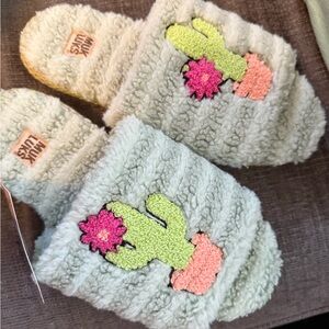 Muk Luks Kids Cactus Slippers - Light Green and Pink